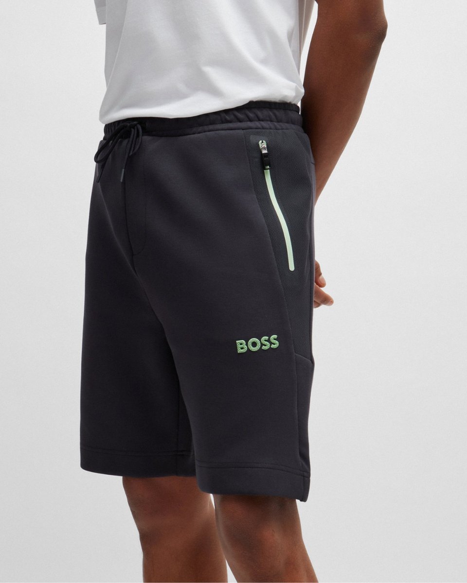 Discover the versatility of the BOSS Charcoal Slim Fit Polo Shirt and Matching Cotton Blend Shorts. Designed with quick-dry performance, it's ideal for all-day wear, whether you're running errands or hitting the golf course! ⛳️🏃‍♂️ - Shop now. 🛍️ odsdesignerclothing.com/collections/me…