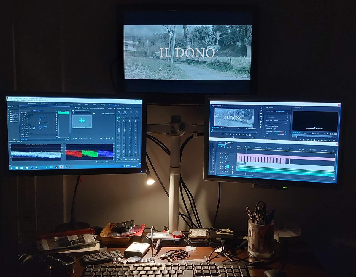 trematerra_cg's tweet photo. Il Dono - sessione di montaggio
#ildono #cinematography #cinema #Film #shortfilm #short #cortometraggio #premierepro #montaggio #editing #thegive
#trematerramovie https://t.co/x2pDMMlYC0