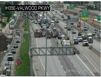 🚨TRAFFIC ALERT🚨 ALL Northbound lanes of I-35 at the Valwood Pkwy exit are closed due to a traffic incident. FBPD and FBFD are on scene working to clear the incident. Please avoid the area and seek alternative routes. #farmersbranch #TrafficAlert