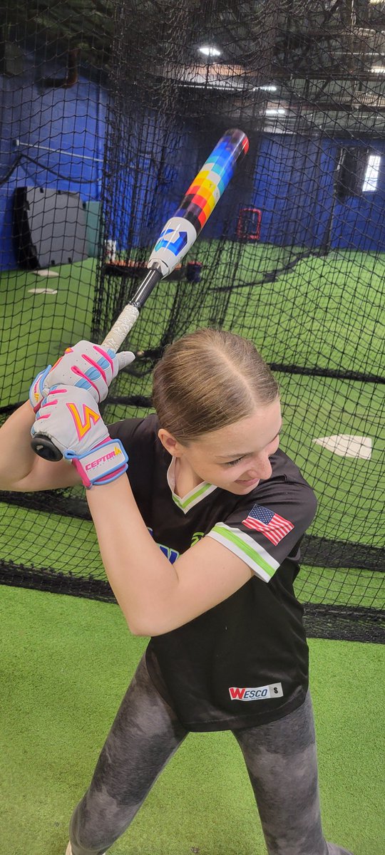 bellabeangirl10's tweet photo. Working with my new gear. Ceptor batting gloves.
#Ceptor #softball https://t.co/VC1xeuARYj