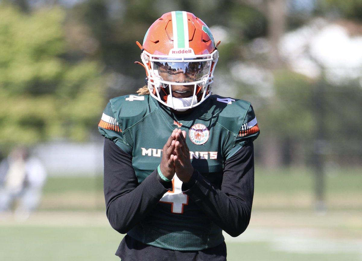 It's Go Time! The first of many 2024 Team Previews has been released. Today we feature the 2024 @_MP_Football Chicago Morgan Park Mustangs. Is this The Year of the Mustangs? edgytim.rivals.com/news/2024-team… @m4rcus_thaxton @rerocjwash19 @__JC23 @The_Real_Nas1