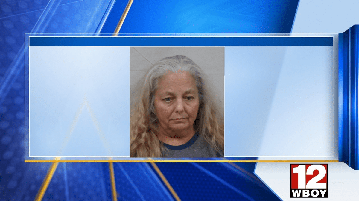 Woman charged after meth and marijuana found during traffic stop trib.al/iyDZOT5