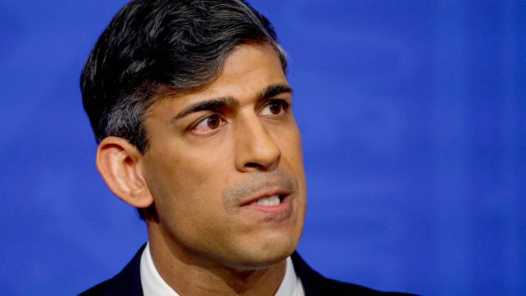 Rishi Sunak reckons he can hold a July Election with the 'boost' from his Rwanda Plan.

Like if he will get NO boost from you.
RT if he should go for it anyway.
