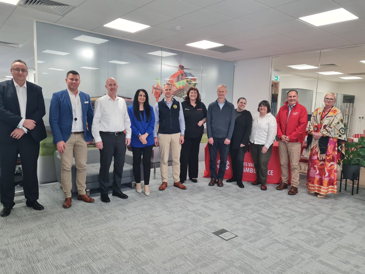 Great day with #AirAmbulance colleagues at our @AirAmbulancesUK CEO Forum kindly hosted by at @AmandaMcLean @TVAirAmb purpose-built Education Centre.

Insightful discussions focused on #PatientCare and future plans🚁

#PreHospitalCare #Collaboration #PatientFirst #Strategy
