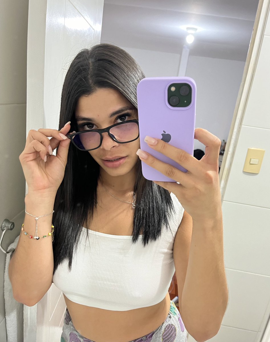 Dary_S19's tweet photo. Face that I didn’t go, but I know it was 😇
😈

https://t.co/DuqkNR3XlV

#egirl #fakebody #model #forboys #onlyfans https://t.co/M5DtkXMB6M