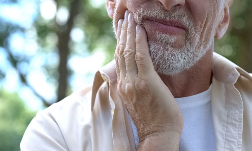 A GUM DISEASE - AFIB CONNECTION
If you've had an ablation for atrial fibrillation, treating gum inflammation can reduce your risk of having an AFib recurrence. 
thedoctorwillseeyounow.com/content/heart/… @HiroshimaUnivEn @HU_Research #periodontaldisease #AFib #gumdisease @JAHA_AHA  #Ablation