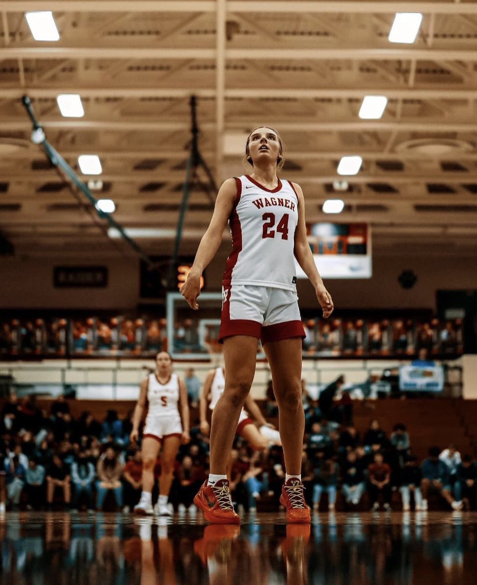 2026 6’3 W/F Ashlyn Koupal (SD) is a ⭐️ that everyone will know about by the end of the summer TRUST US ‼️ Select 40 Dallas 16U MVP 22 VS Colordo Hoopsters 30 VS Jason Kidd Select 18 VS ATL Bucks 28 VS Unity 28 VS IA Battlerz Weekend AVG: 25.2PPG Number 1 Player In South…