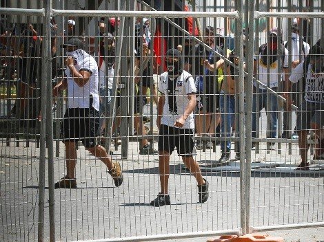 A esta hora desmanes,robos, asaltos, metro colapsado de cumas violentos. Estadio Monumental, caos total y ley de la selva. ❌️👇 Boric Colo Colo