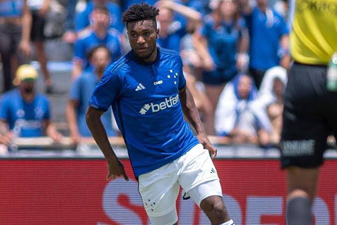 Centraldoocec's tweet image. O que dizer sobre a partida de Jose Cifuentes?