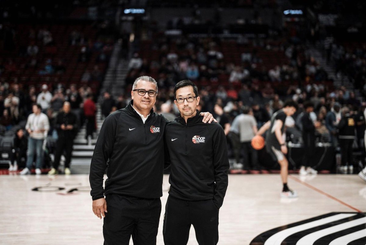 Learned so much from these two. It was a crash course in all things hoops. Phenomenal coaches/better people. @CoachCho @_Purposeislife_