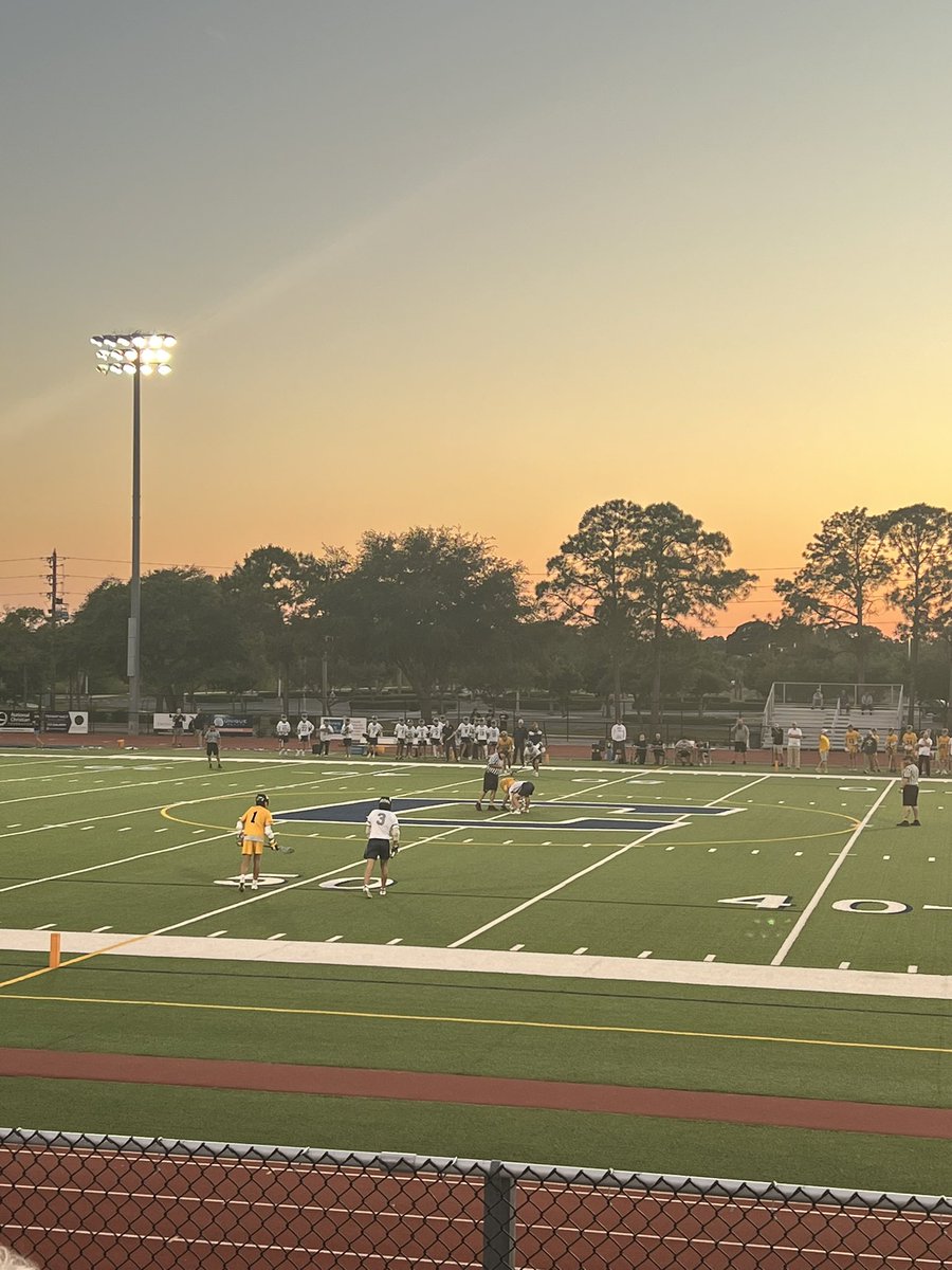 Cheering on our warriors as they take on the Vikings!! 💪🏼🥍 @SportsCalvary