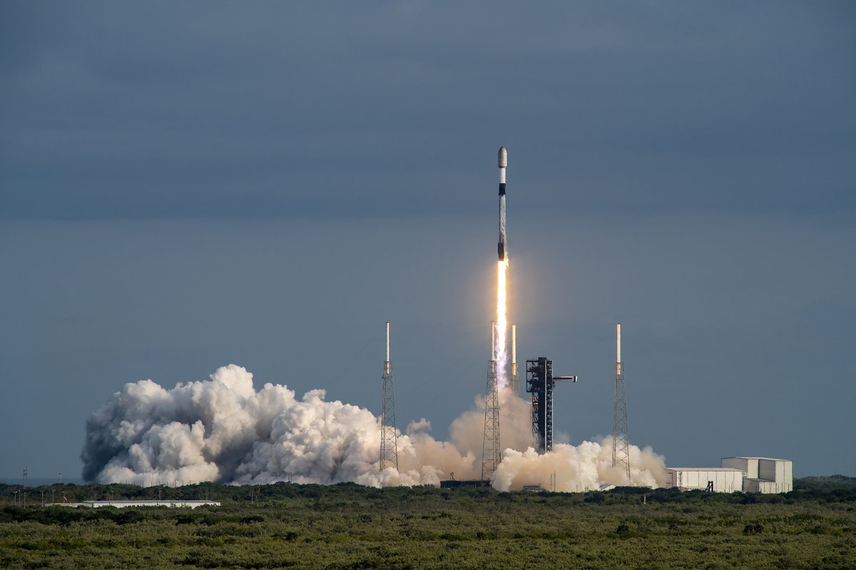 Falcon 9 launches 23 @Starlink satellites to low-Earth orbit from Florida