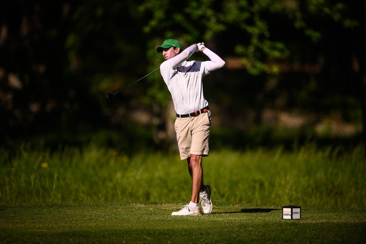 𝘽𝙞𝙜 𝙎𝙝𝙤𝙩 𝘽𝙞𝙡𝙗𝙮 𝙇𝙚𝙖𝙙𝙨 𝙃𝙚𝙧𝙙 𝙊𝙣 𝘿𝙖𝙮 𝙏𝙬𝙤!

Marshall's Ryan Bilby shot a 4-under 68 to vault into a tie for 2nd place after the 2nd round of the 2024 SBC Championship.

The Herd is in 3rd in the team standings.

#WeAreMarshall 

🔗: bit.ly/BilbySurgesAtS…