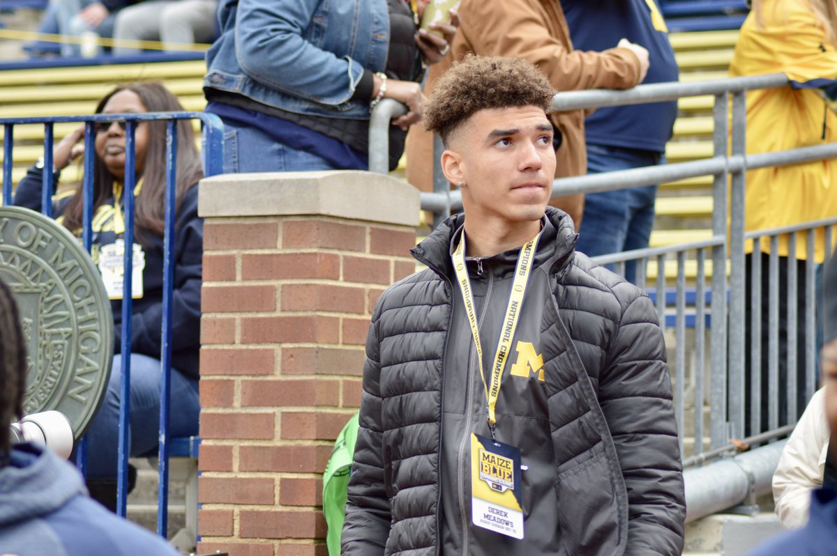 Michigan is in the mix to receive an official visit from 4-star WR Derek Meadows👀〽️ He breaks down his spring game visit with @SWiltfong_‼️ Read: on3.com/college/michig…