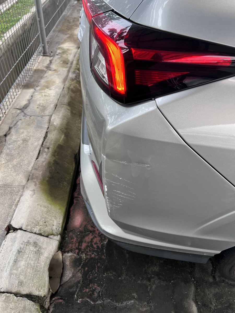 DrAinunNasihah's tweet photo. Things happened😩 https://t.co/D5uPqLbwKh