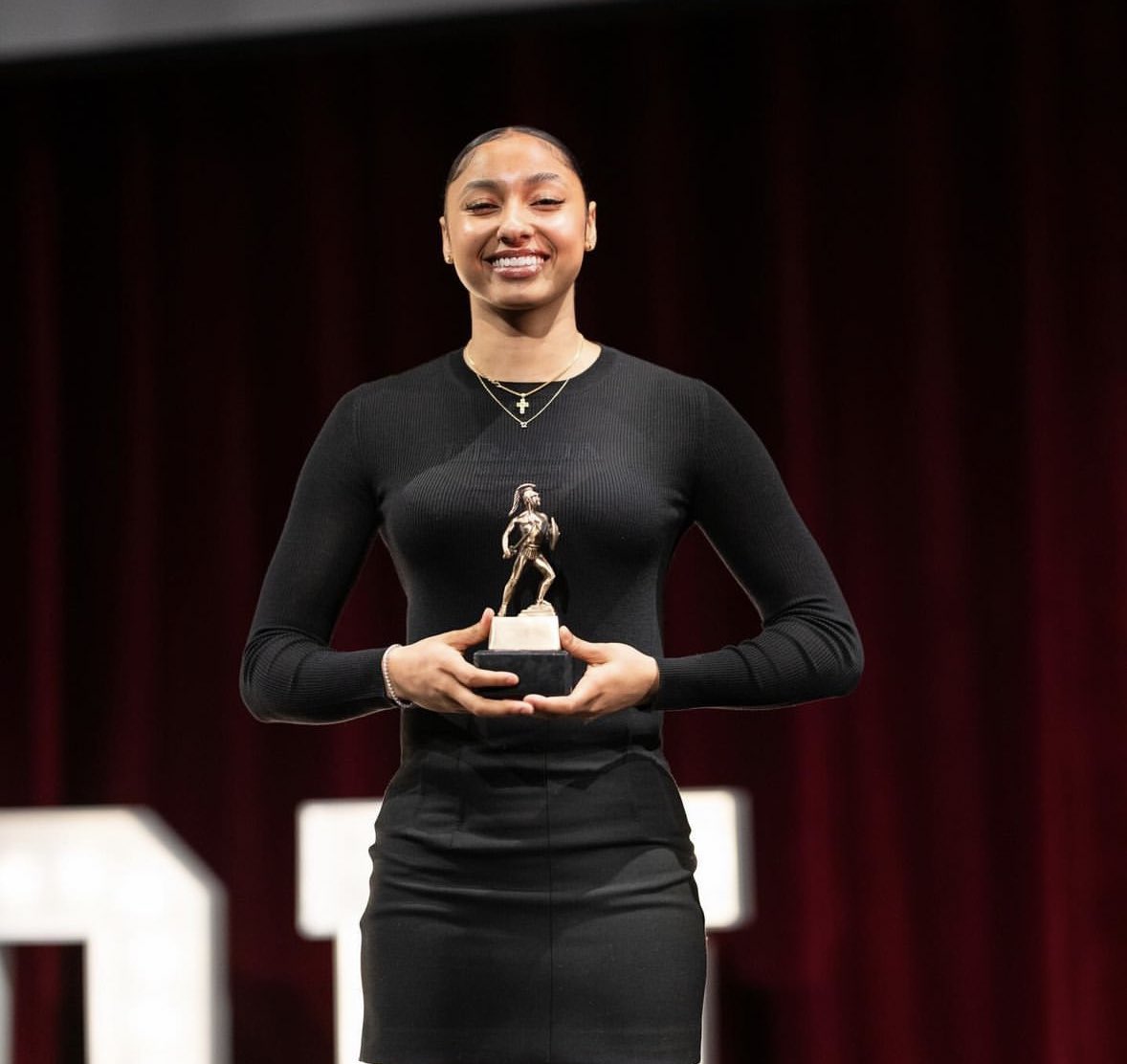 Juju Watkins is USC’s Co-Newcomer of the Year 🔥⭐️