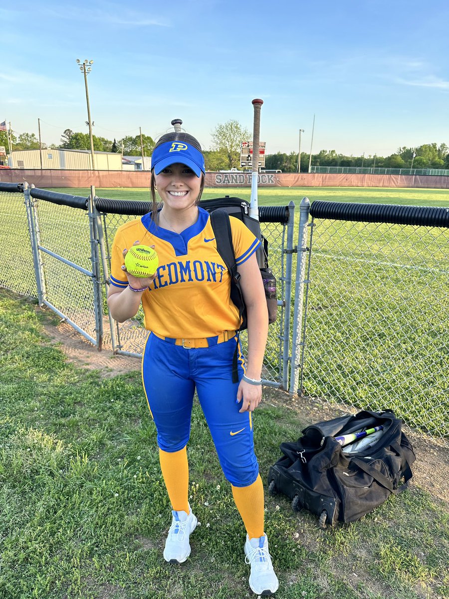 PiedmontSoftball (@phs_softba11) on Twitter photo PHS 9 ๐ถ
SRHS 0 ๐ฑ
<a href="/carson_y10/">Carson Young</a> with the shutout! ๐ค
7IP 4K 6H 0BB
<a href="/savannah_2024/">Savannah Smith</a> 2/4 2RBI
<a href="/BrothersCacey/">Cacey Brothers</a> ๐ฃ 2/4 2RBI
Ava Pope 2/4 PHS 9 ๐ถ
SRHS 0 ๐ฑ
<a href="/carson_y10/">Carson Young</a> with the shutout! ๐ค
7IP 4K 6H 0BB
<a href="/savannah_2024/">Savannah Smith</a> 2/4 2RBI
<a href="/BrothersCacey/">Cacey Brothers</a> ๐ฃ 2/4 2RBI
Ava Pope 2/4