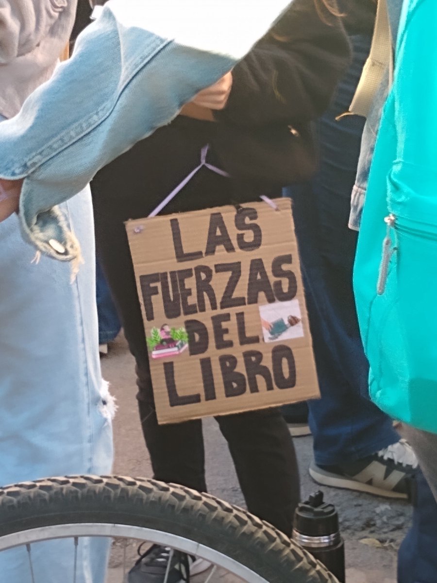 LiliaCommisso's tweet photo. #UNLPam
#MarchaUniversitaria https://t.co/5S9JOKonlQ