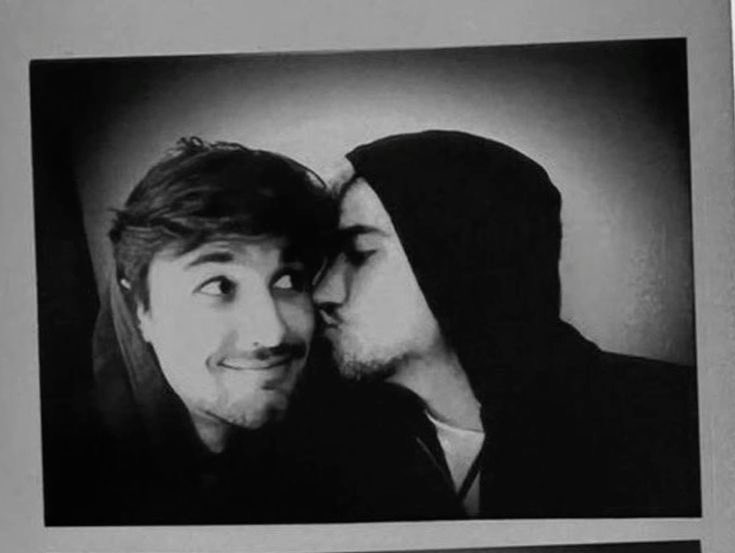 mebjcomraivaa's tweet image. amor do começo, meio e fim 
amor do começo, meio e fim 
amor do começo, meio e fim 
amor do começo, meio e fim 
amor do começo, meio e fim 
amor do começo, meio e fim
amor do começo, meio e fim 
amor do começo, meio e fim 
amor do começo, meio e fim
amor do começo, meio e fim