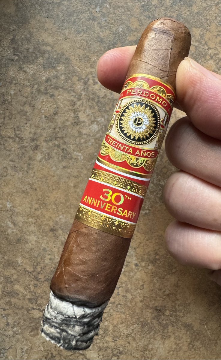 Relaxing and enjoying, smoking a Perdomo 30th Anniversary Box-Pressed Sun Grown Robusto #Cigar