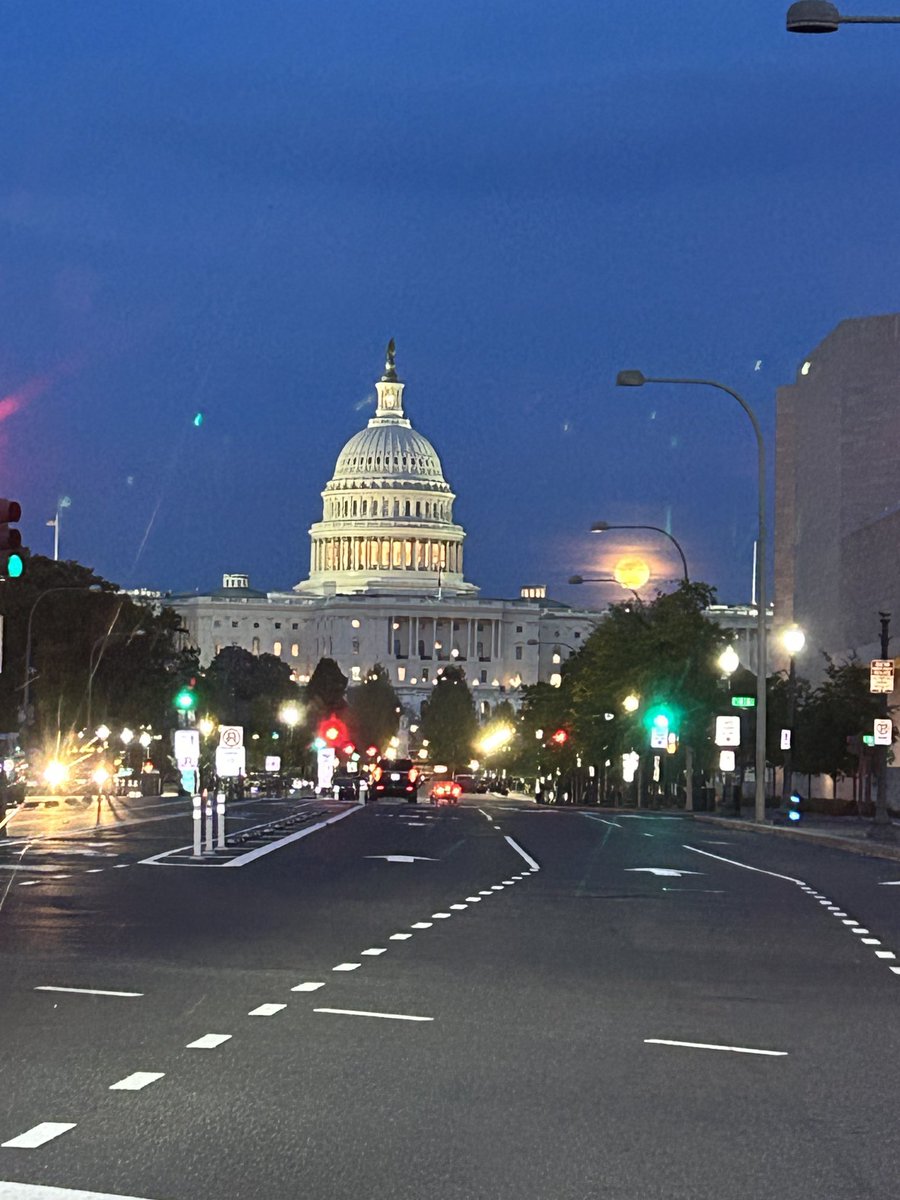 Our current view. On our way back to the Capitol since the vote on HR8038 is taking so long. It’s 8:17 pm in DC now. Our senators are still hard at work. 🇺🇸#MAHSAAct