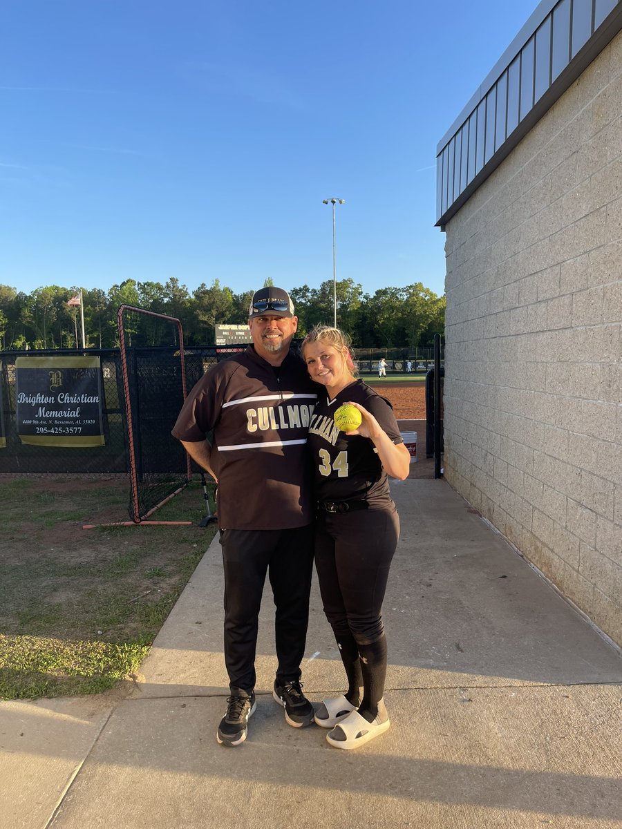 Bmorton34's tweet photo. Big Time Win tonight!  Super proud of how hard my team fought throughout the game!  @CullmanSoftball @winfreyjake @Bearcat_ATH  #gobearcats https://t.co/PJxbG9XN2m