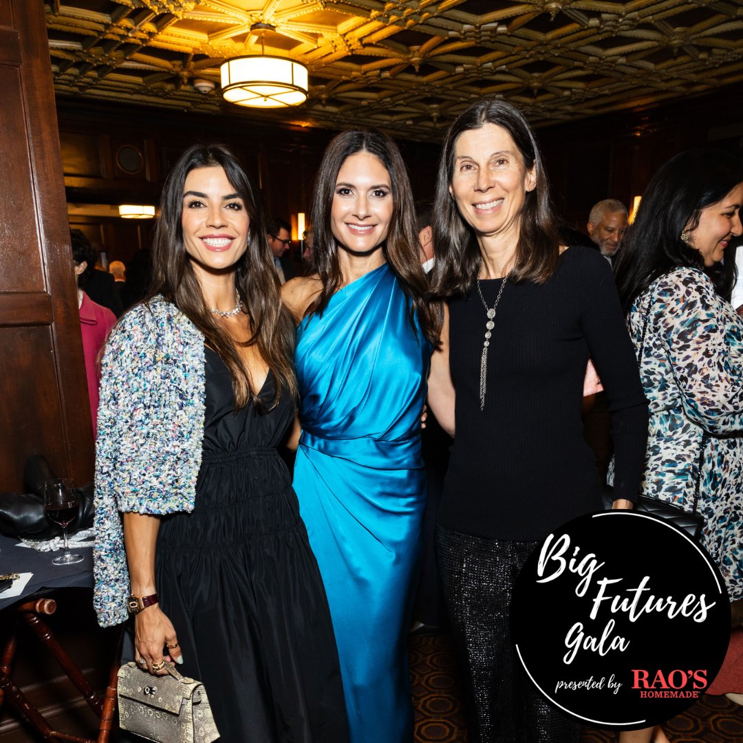 An incredible night ✨🙌 Last Saturday, 288 amazing guests came to the Julia Morgan Ballroom in San Francisco to support our program and celebrate how seemingly little things make a BIG impact in the lives of Bay Area youth. 

#BBBSBA #FundraisingGala #BeBig #ThankYou