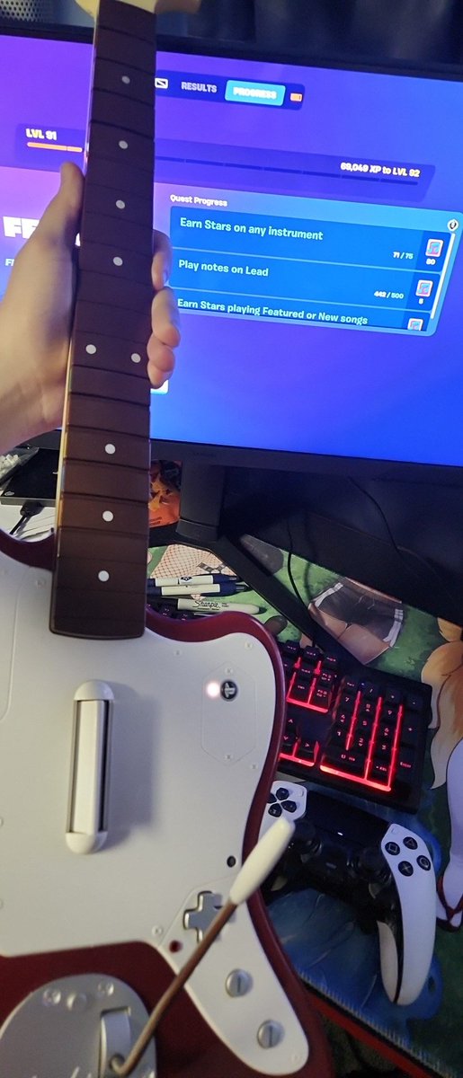 Treevor798's tweet photo. How am I supposed to activate overdrive on this 😭😭😭
#FortniteFestival #Fortnite #PlasticInstrument #ProLead #PS5 https://t.co/2CuQIK0PMC