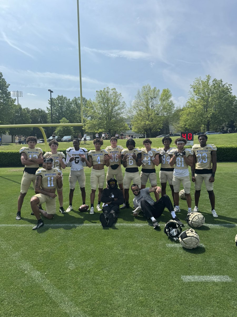 SPRING BALL IN THE BOOKS! The #GANGSTARS Ready to take the off season by storm!