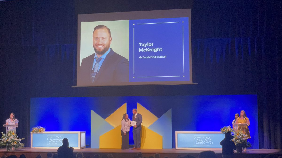 Celebrating our DZ teacher of the year!