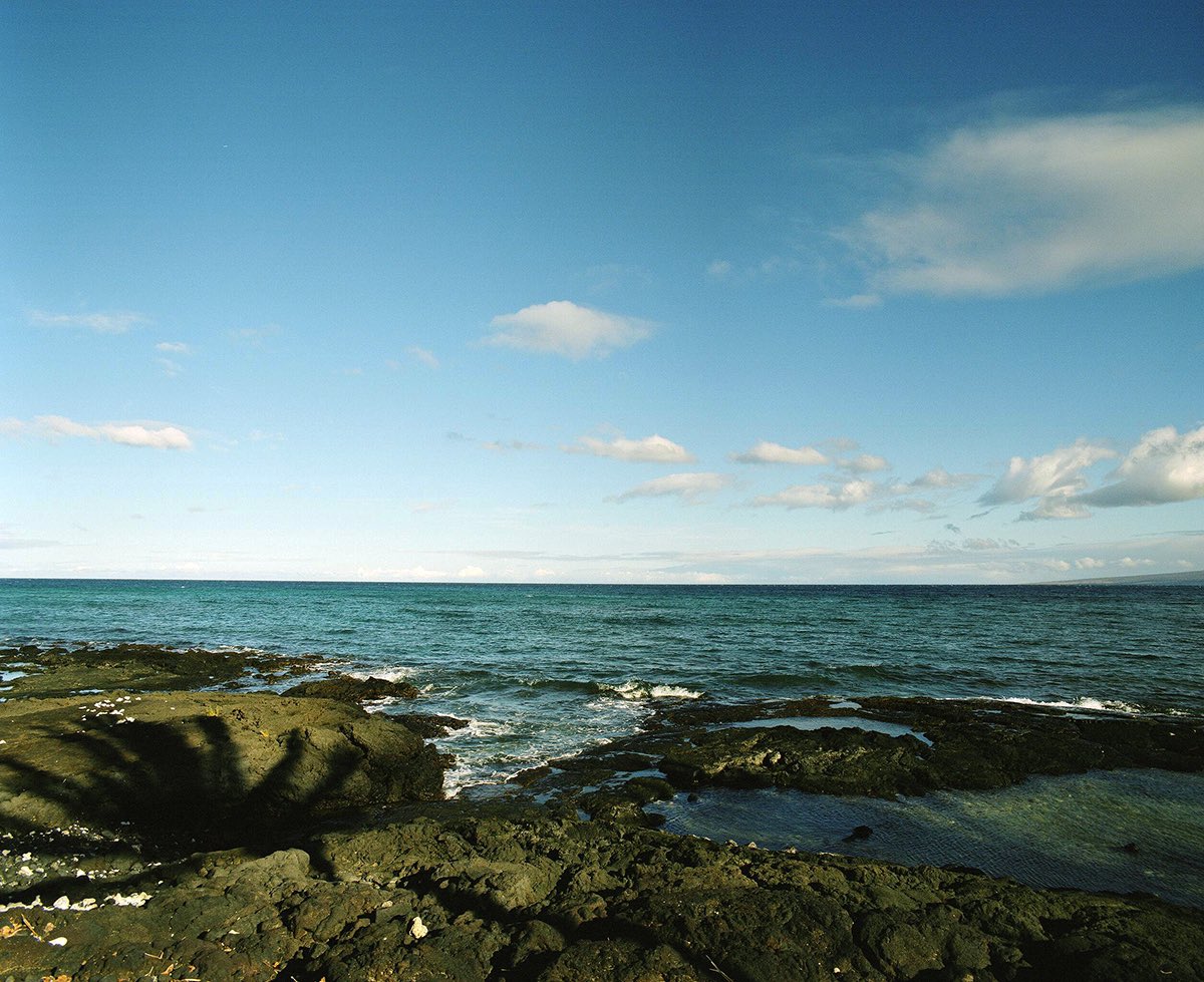 WAIKIKI PHOTOGRAPH
blue ocean, island of hawaii
#hawaii 
#blueocean 
#maunakeabeachhotel 
#islandofhawaii 
#マウナケアビーチホテル 
#october2010 
#2010年10月 
#skyandsea 
#beautifulsky 
#ハワイ島 
#pentax 
#pentax67 
#ペンタックス 
#ペンタックス67 
#waikiki_inc_photograph