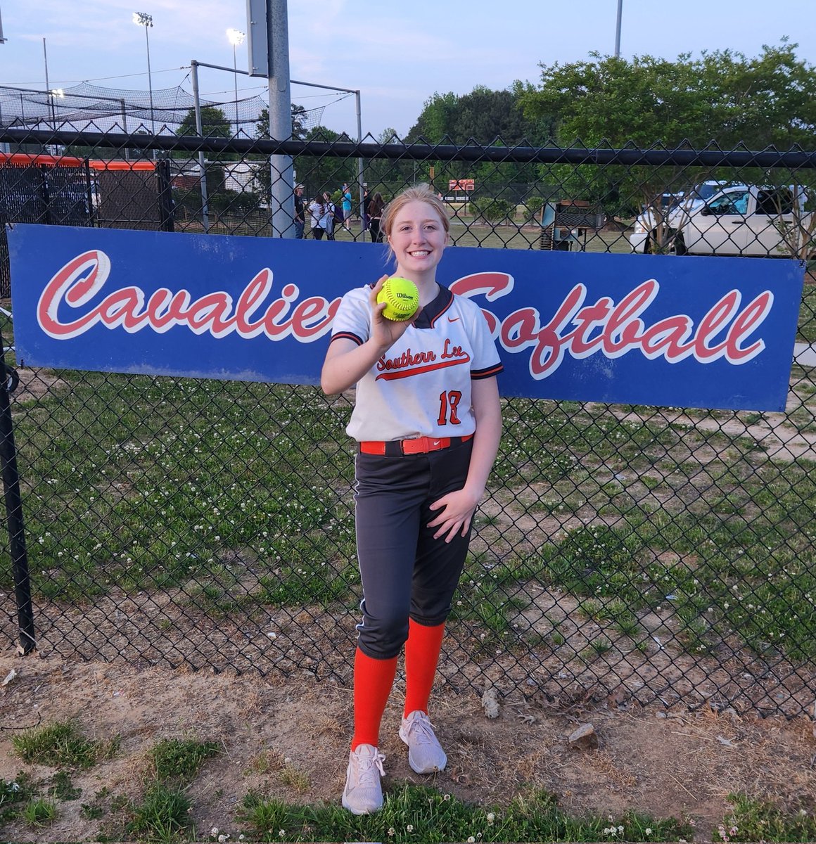 Sydney Bisson tweet media