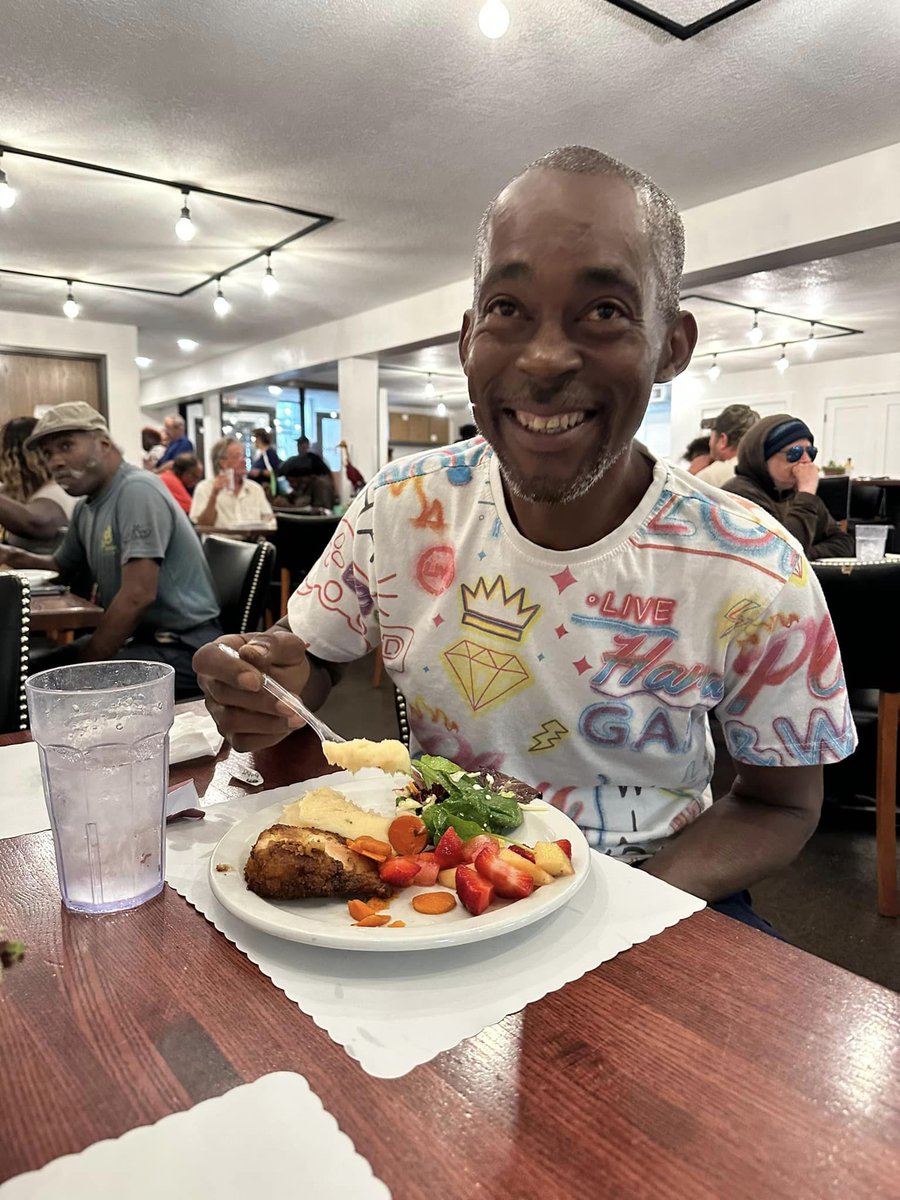 🍲 Every spoonful of food, every smile shared, is a testament to the power of community. Your donation can help us serve both. #DonateForChange #FeedHope
