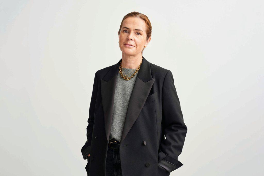 .@JohnLewisRetail is facing testing times, but own brand fashion is performing well. Drapers meets its director of design, Queralt Ferrer, to hear her plans for the retail bellwether. Click to subscribe and read more >> bit.ly/4a57toJ

#fashion #retailnews #JohnLewis