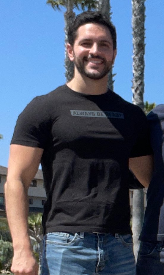 Christopher Bencomo tweet media