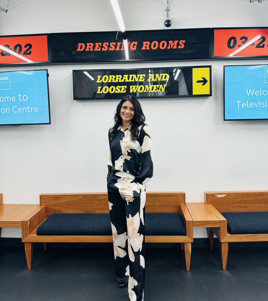 DrAnishaPatel1's tweet photo. The #nobutts campaign continued today on @lorraine lifting the lid on Lynch syndrome. Huge thankyou to
Natasha Hates for sharing her story and raising awareness
Catch up on @ITVX
#BowelCancerAwarenessMonth https://t.co/kNfo0mEReH