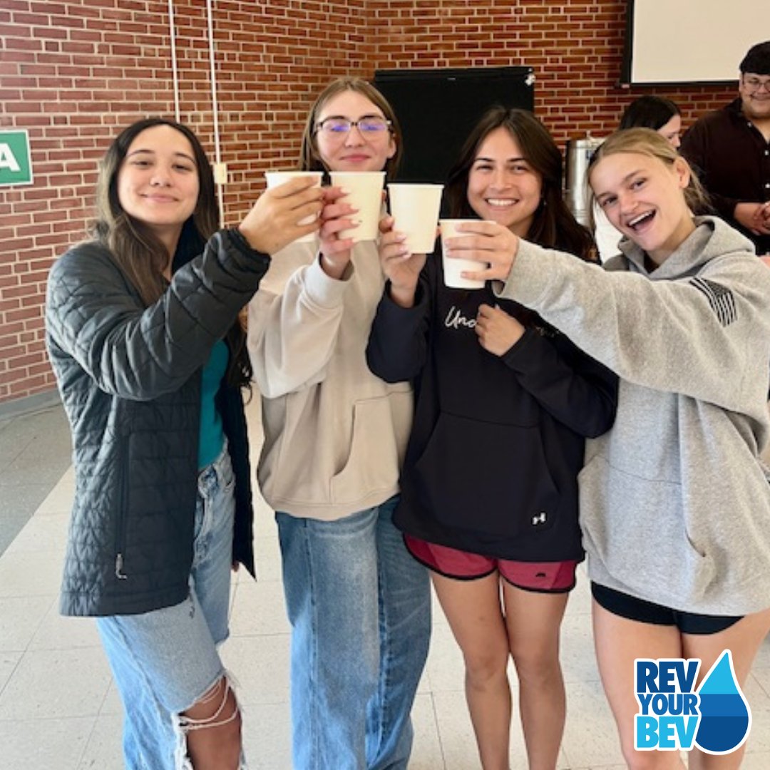 This is why we LOVE #RevYourBev! 💙 No campaign uplifts and supports our school communities and sets a healthy example for everyone like @revyourbev. Let's go @fauquierhs! 😎 #RevYourBevWeek #YStreetMovement @FCPS1News @healthyyouthva