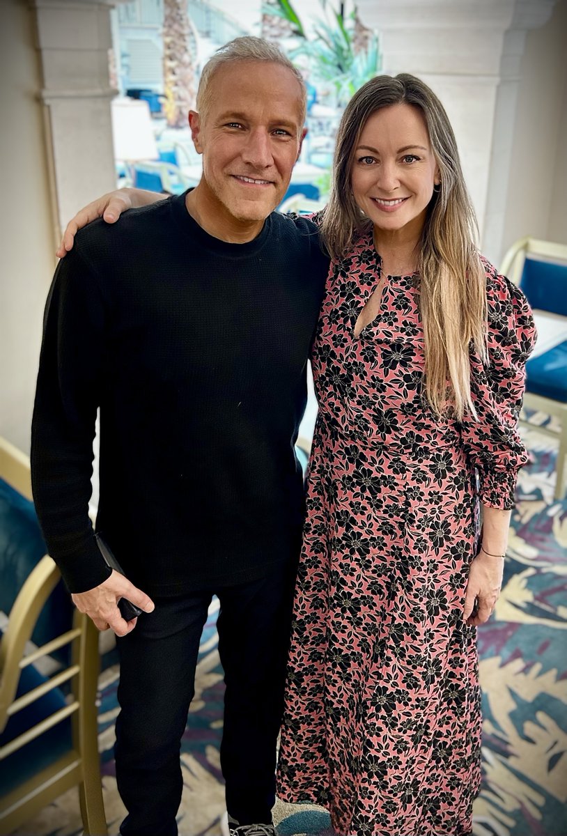 Can you believe I just met @taramacmusic for the FIRST time in London, EN!? We recorded the song 'You' in separate studios over 20 years ago... 😮