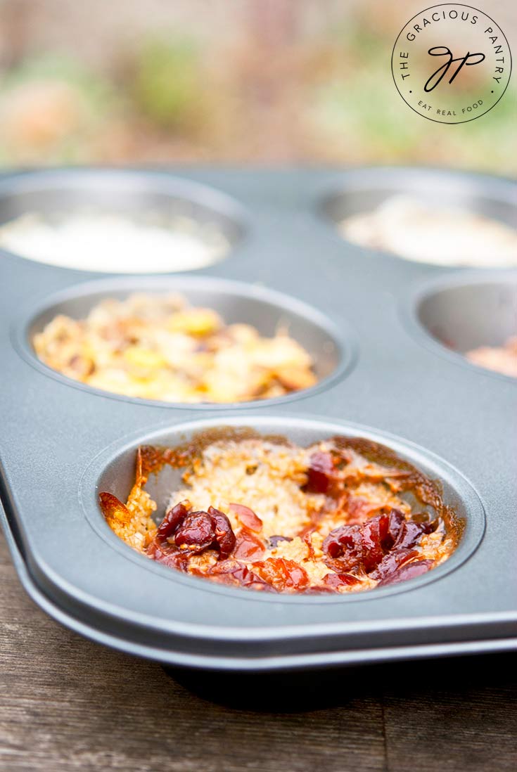 Muffin Tin Oatmeal Recipe @graciouspantry thegraciouspantry.com/clean-eating-m… #OatmealRecipes #BreakfastRecipes