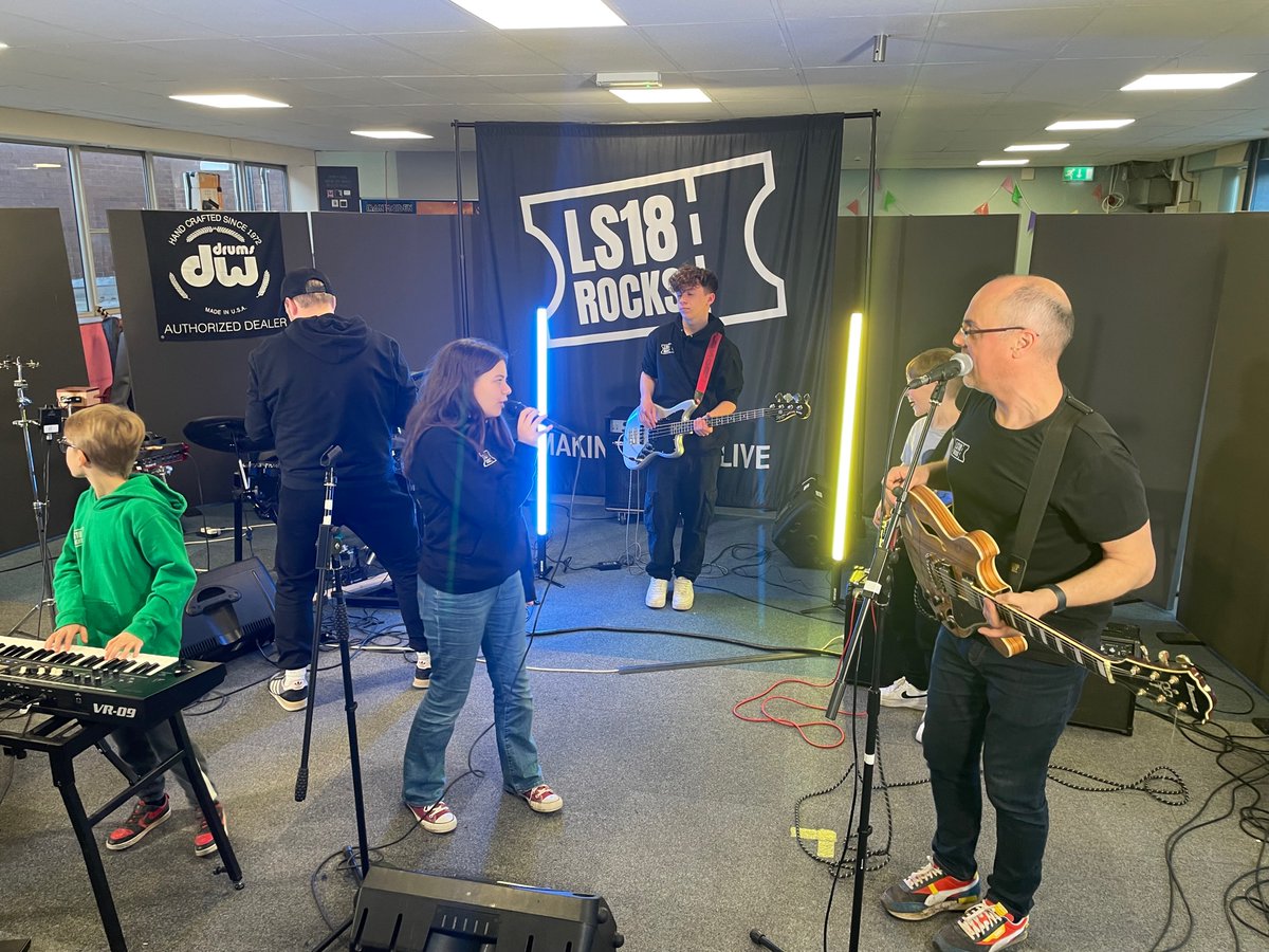 RAMFilmsUK's tweet photo. A pleasure to film with the extremely talented future stars at @LS18Rocks for @leedsrhinos for what promises to be a fantastic night in the near future!
#CorporateEvents #liveevents #filmmaking #documentary #branding #Visionmix #production #videography #canon https://t.co/An0w9mFRMt
