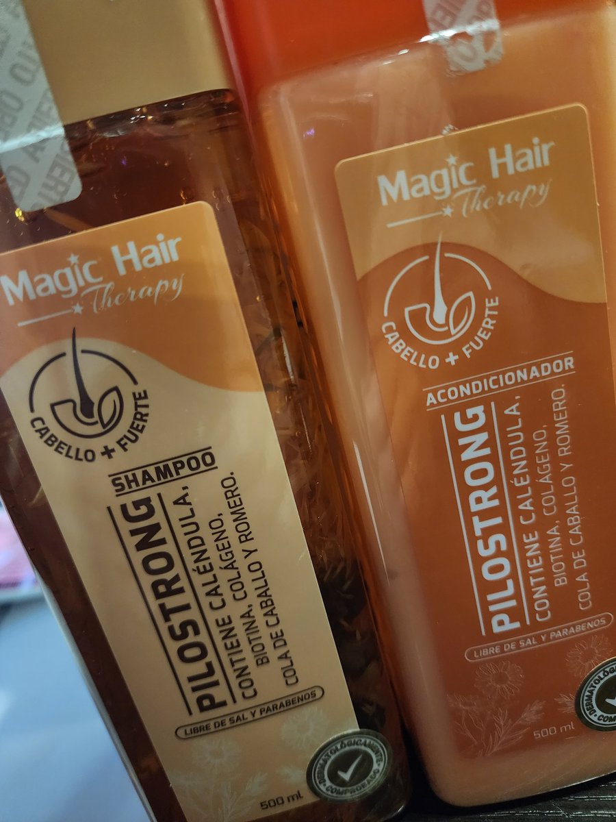 angelandradece's tweet photo. Hablemos de la delicia que es bañarse el cabello con estos productos 🥰🥰🥰🥰🥰
#magichair tiene unas terapias capilares 20/10 https://t.co/Wb6VbZzZ5l