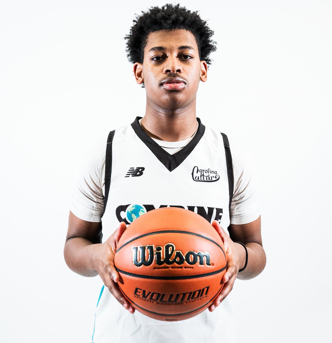 Combine Men's Basketball tweet media