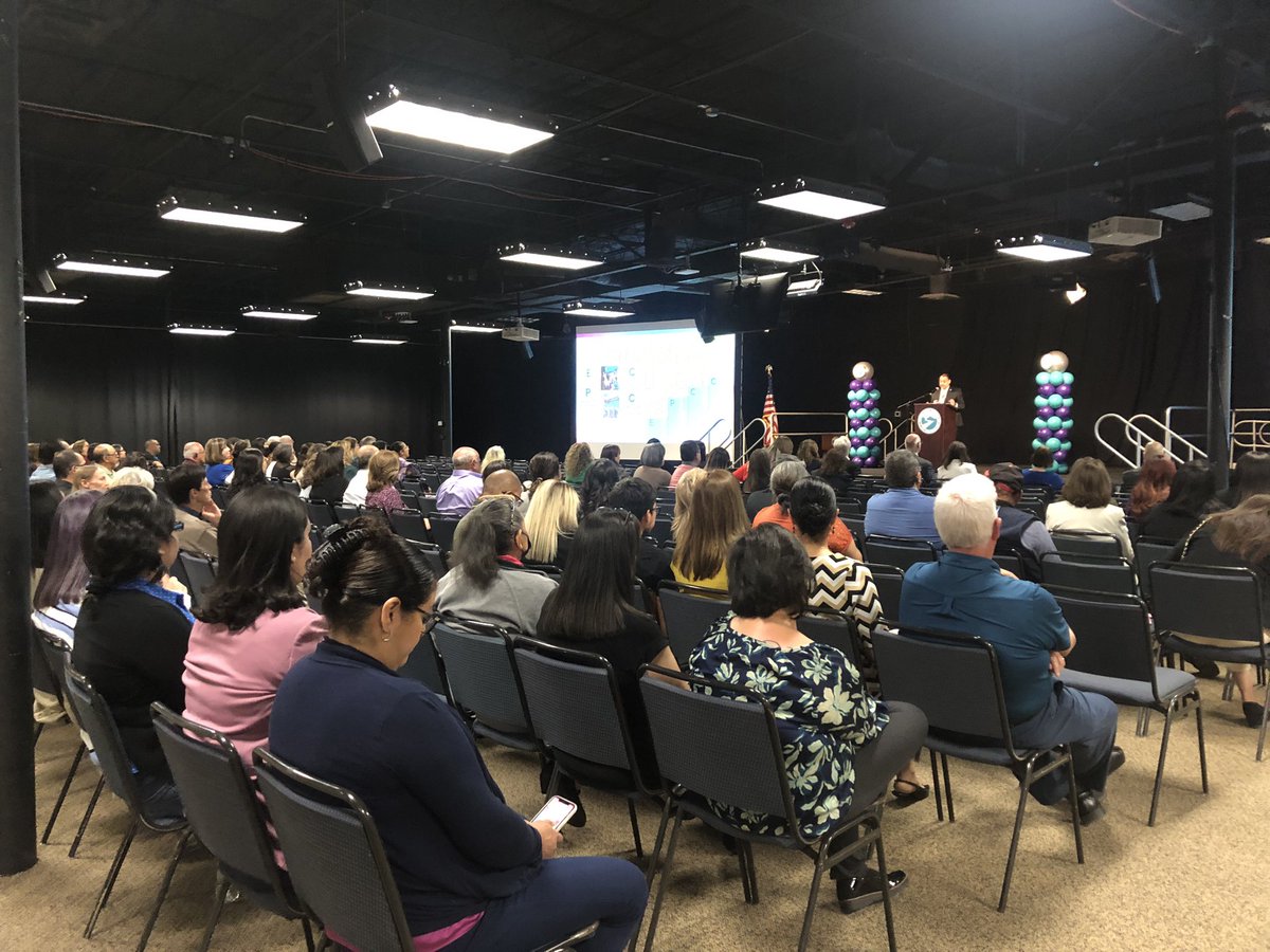 EPCC President Dr. William Serrata continued his Annual Town Halls this afternoon, to discuss future plans, new facilities, highlights and achievements with EPCC Students, Faculty & Staff. Next Town Hall 10am April 25 to be streamed live on EPCC’s YouTube Channel! #EPCCpride