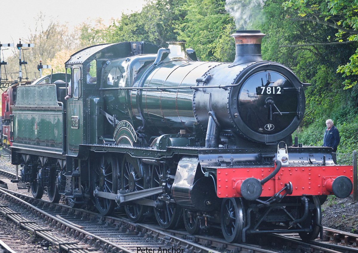 Erlestoke Manor GW loco turning around at Bridgnorth