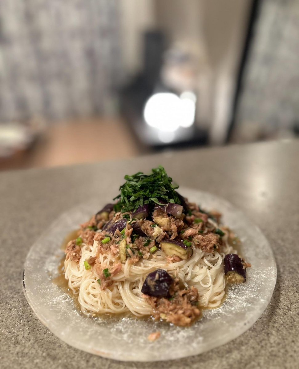 Shiitake Truffle Somen ✨ Delicate somen noodles with rich shiitake and truffle flavors make this dish both comforting and indulgent. A taste of umami goodness👌🍜 
#truffle #WomensWorlds  #Travel  #Like  #noodles