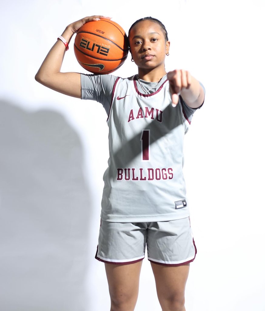 maimasarati's tweet photo. HOME ! 

I LUV MY HBCU , GO BULLDOGS 🐶! https://t.co/04ueLJ6UA3