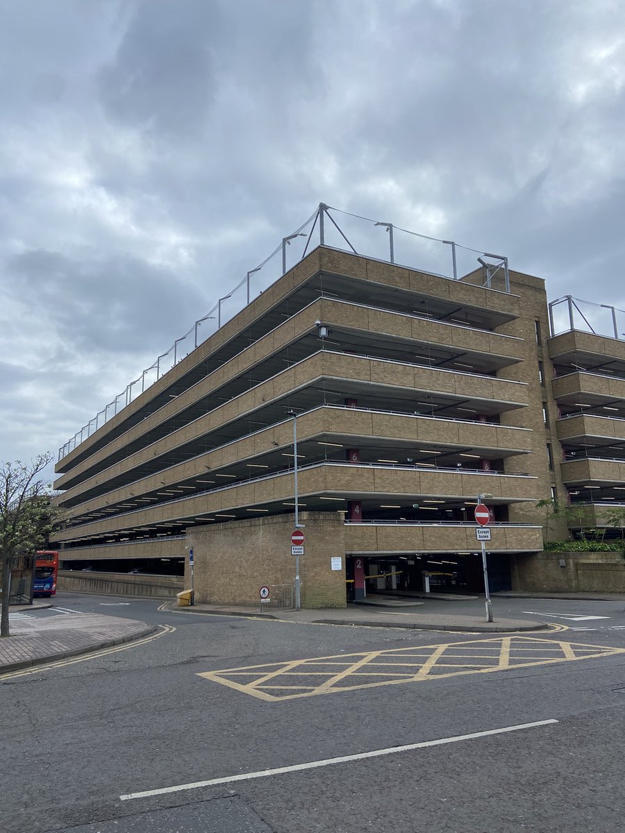 Spotted in Peterborough. Wondering who designed this car park? @new_brutalism @modernistsoc @BrutalHouse