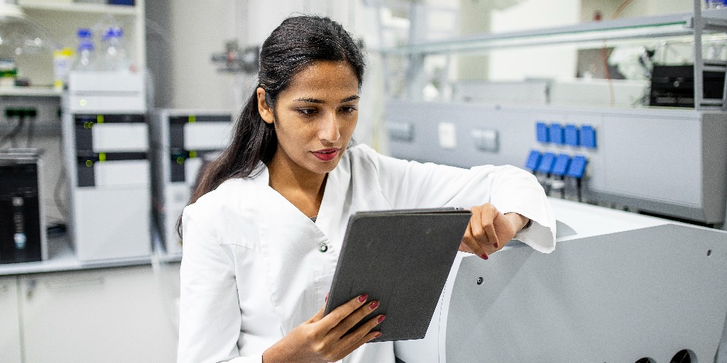 CDCEnvironment's tweet photo. Behind many groundbreaking discoveries and life-saving interventions, there are CDC lab professionals working tirelessly.
Today, we celebrate their dedication to saving lives and protecting communities worldwide.
Follow our work: https://t.co/w19zrKPncz #WorldLabDay https://t.co/tlWwrArFR1