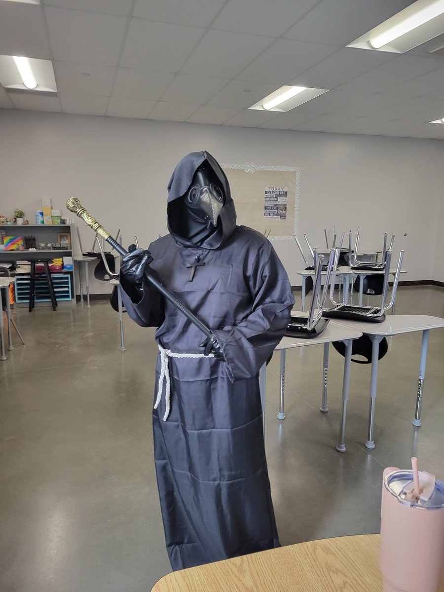 The Plague Doctor has come come to @TroySouthMiddle. The kids had such great discussions today. #proud2br3