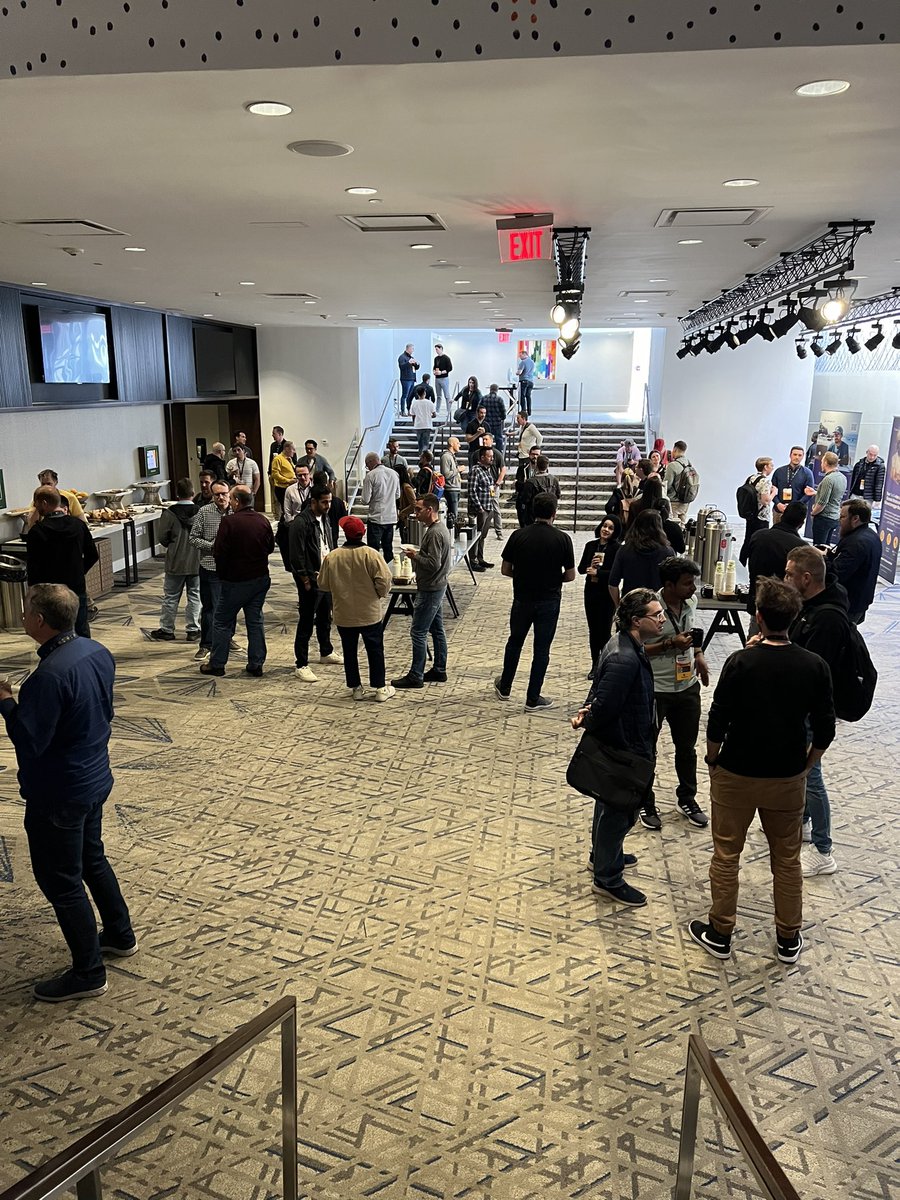 TalktoHenryJ's tweet photo. At #MicroConfUS24, I’ll definitely be back next year.
I feel like I’ve found my people! https://t.co/5eKnfleBce